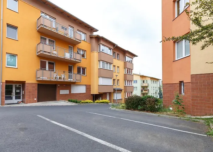 Modern With 2 Bedrooms